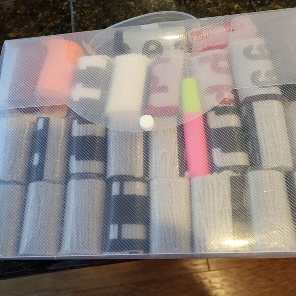 NIB Red Cardinal Latch Hook Kit - Picture 2 of 2